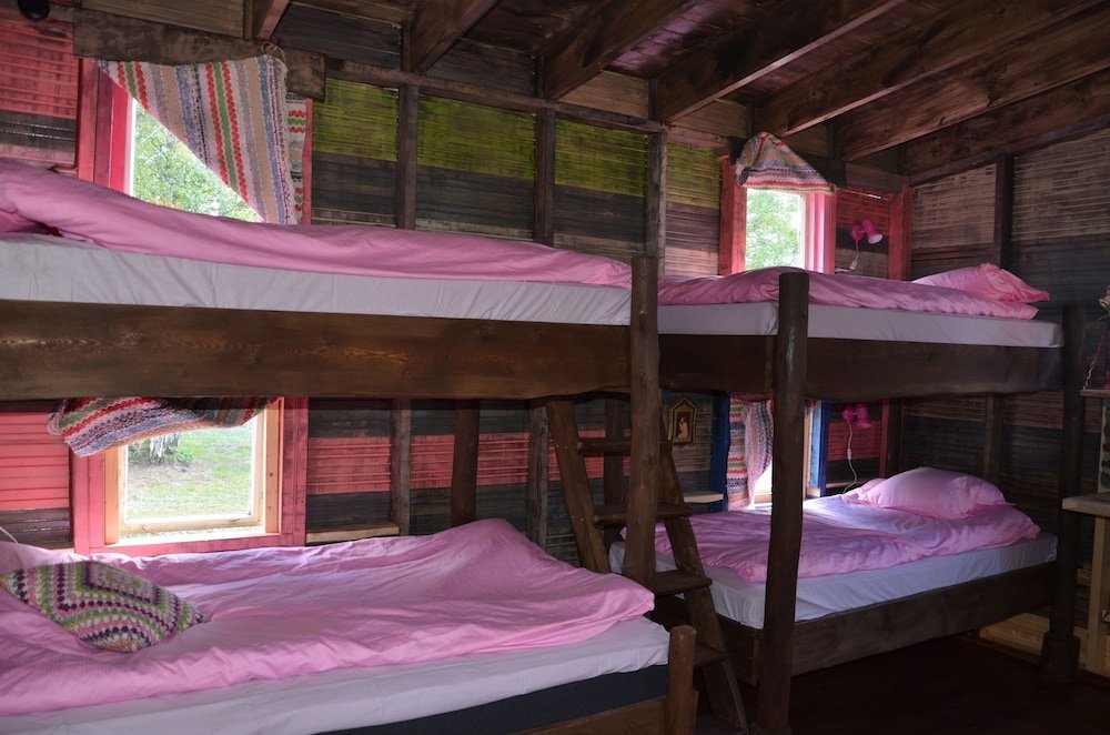 fide aventyrsby and camping