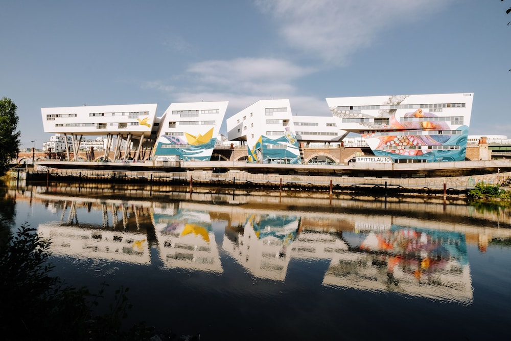 urbi urban island