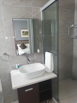 atlantic pearl rivonia guest house