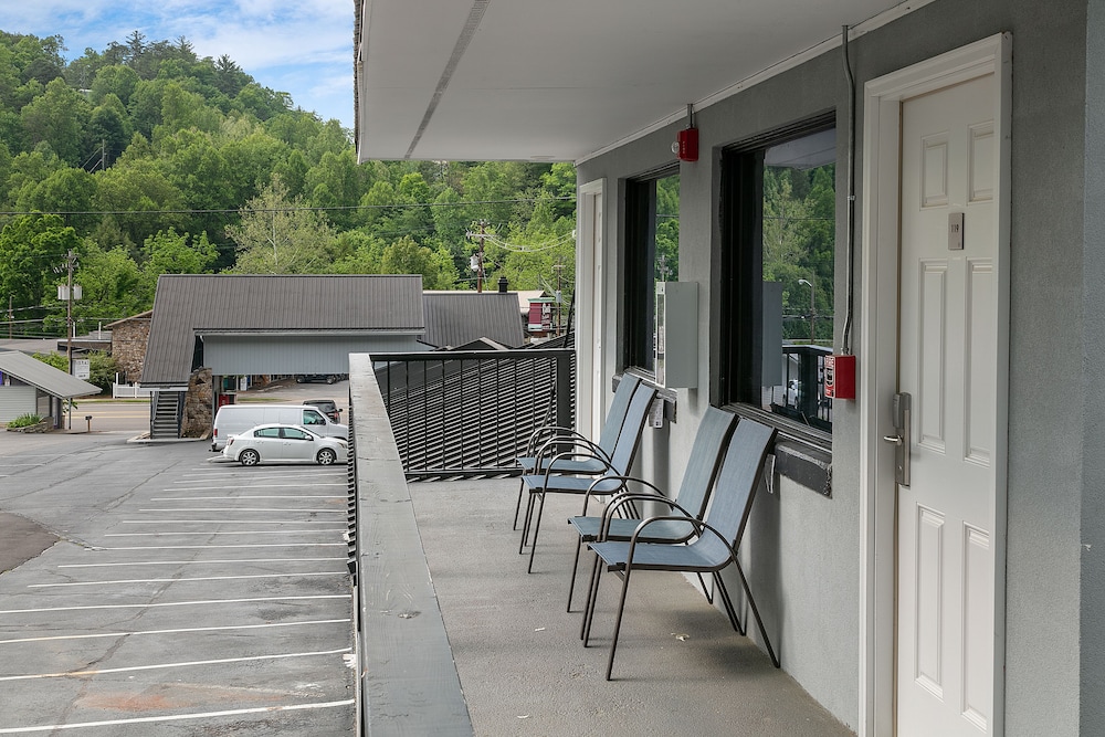 gatlinburg mountain inn