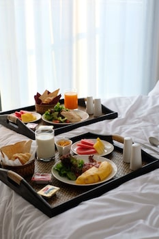 cascade hotel bangkok