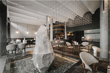 cascade hotel bangkok