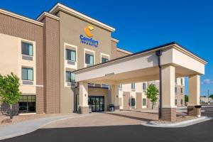 comfort inn and suites