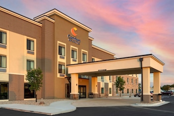 comfort inn and suites