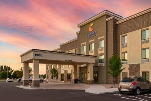 comfort inn and suites