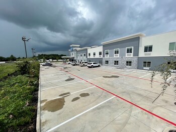 palace inn blue houston east beltway 8