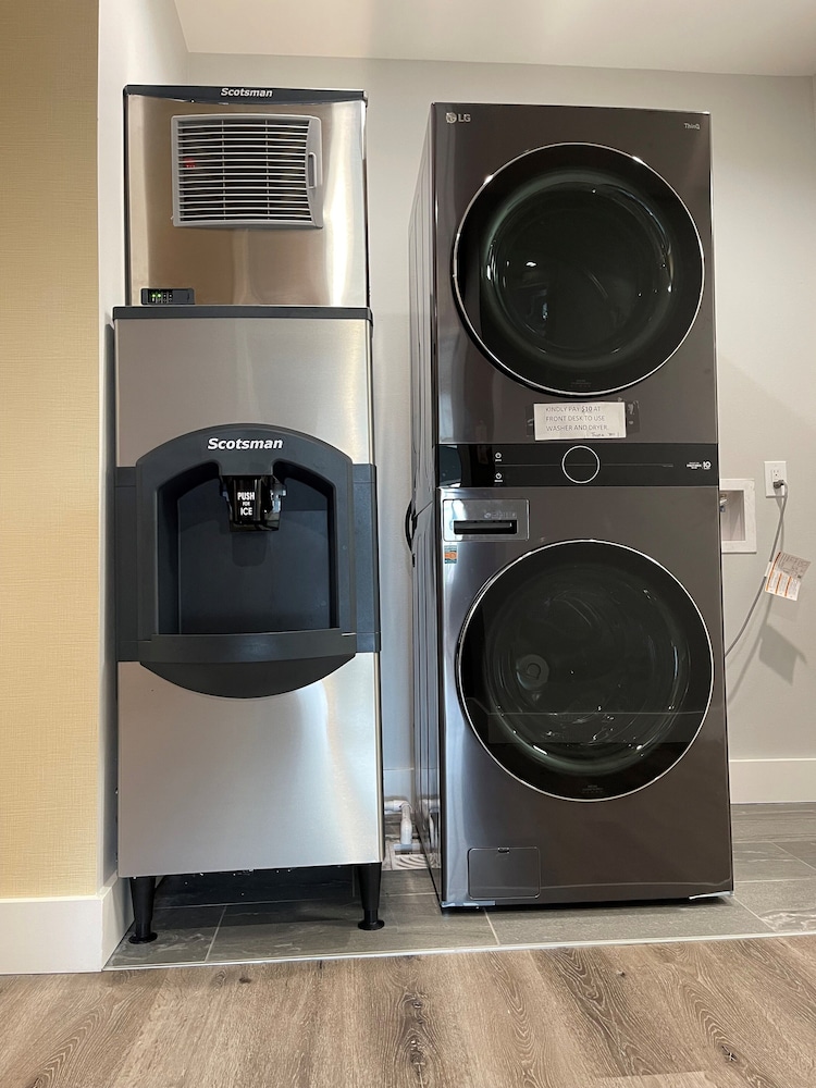 palace inn blue houston east beltway 8