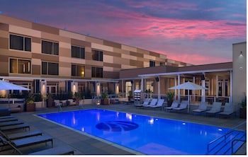 Wind Creek Casino & Hotel Montgomery,Millbrook>>Auburn,3.5 star