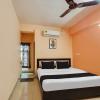 oyo 71906 grand hotel and lodge