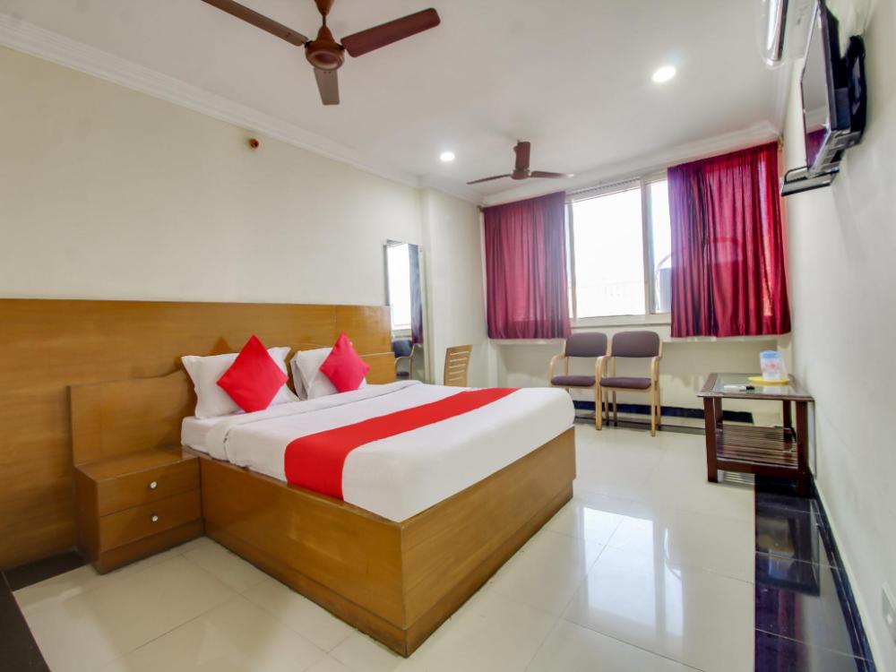 hotel o srinivasa residency