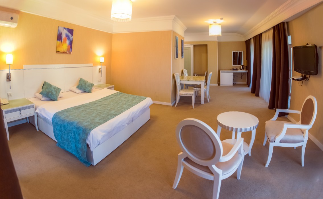 amber hotel