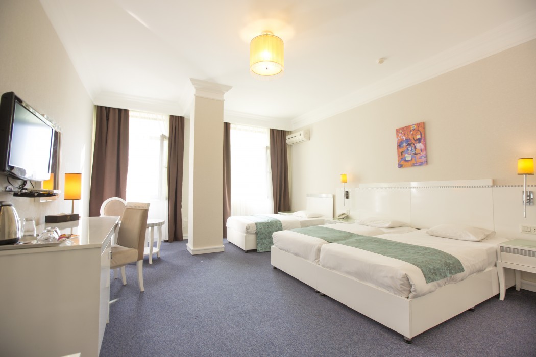 amber hotel