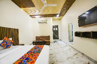 Oyo 75126 Crystal Palace,,3 star