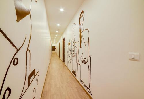 super townhouse hosur main road bommanahalli near gopalan innovation mall