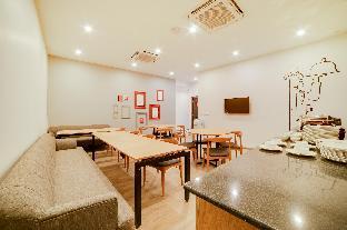 super townhouse hosur main road bommanahalli near gopalan innovation mall