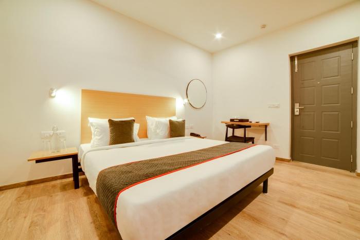 super townhouse hosur main road bommanahalli near gopalan innovation mall