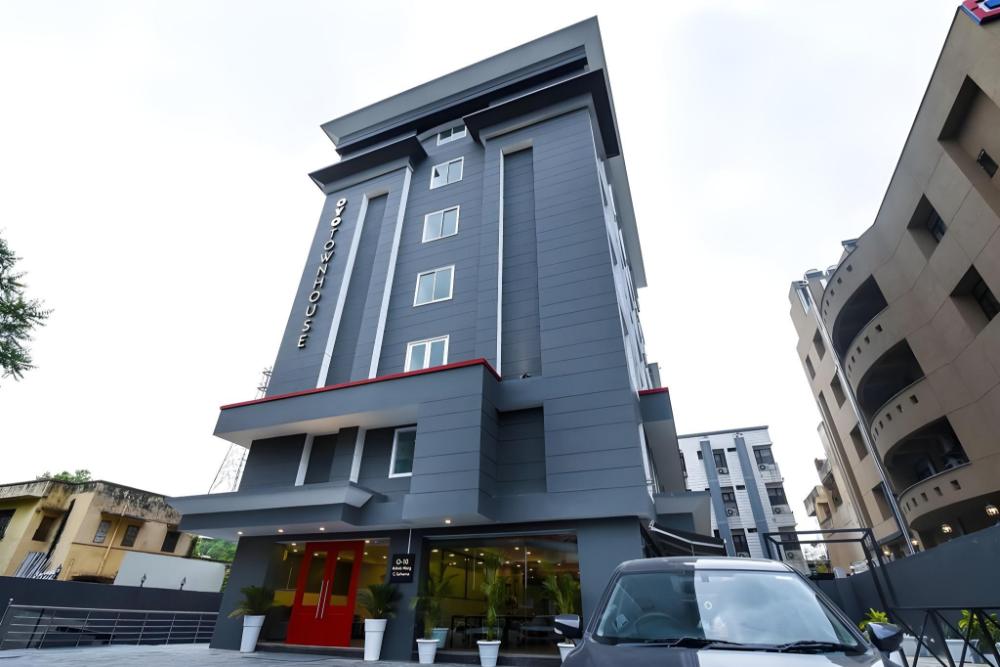 townhouse c scheme ahinsa circle