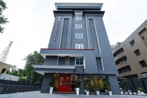 Townhouse C Scheme Ahinsa Circle,,4 star