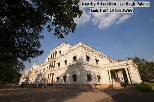 townhouse pipliyahana square