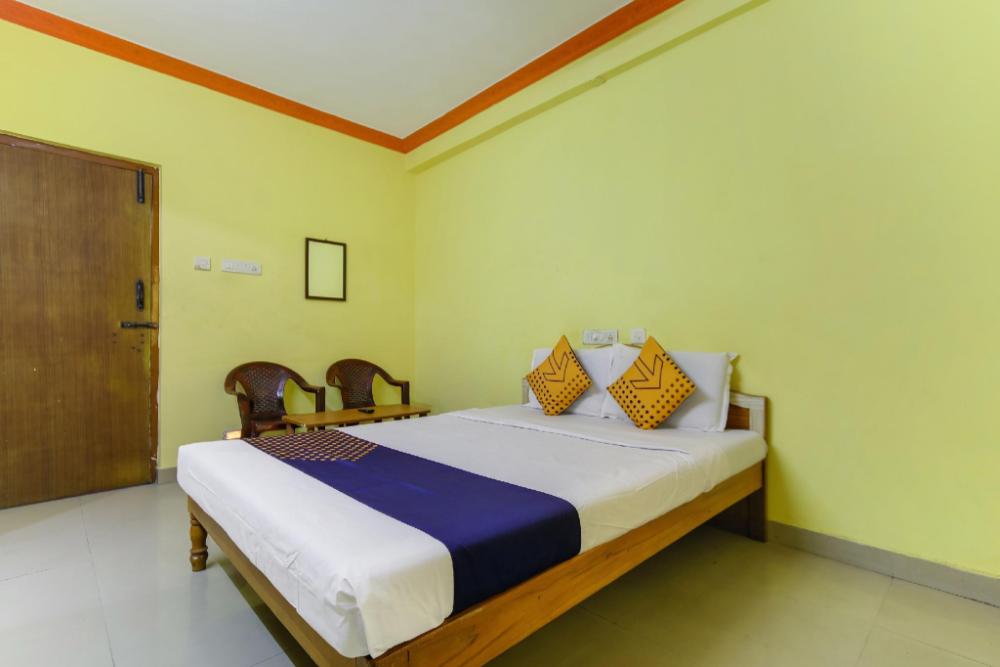 spot on 75475 cn guest house