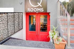 modern spacious room near madiwala lake btm layout