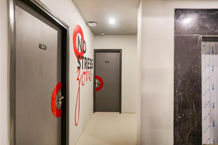 collection o 45795 le noida hotel near sec 76 metr