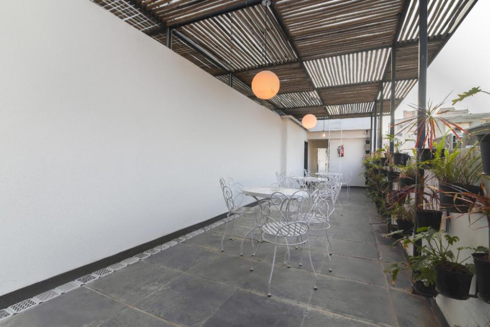 super townhouse spruce hotels bellandur