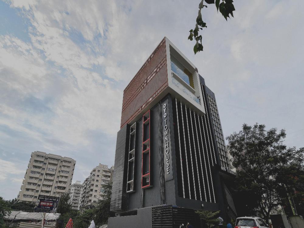 super townhouse spruce hotels bellandur