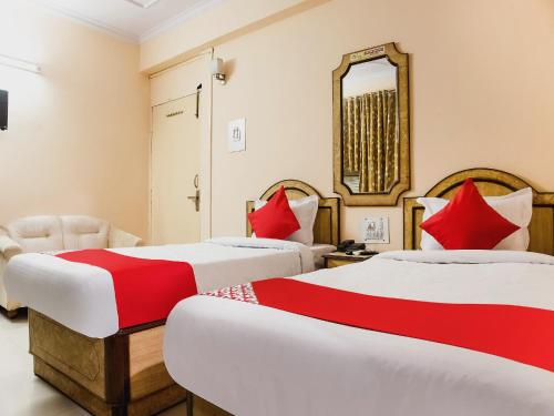 hotel o embassy exhibition rd