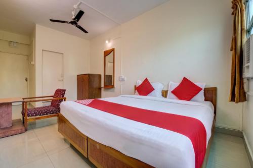 oyo flagship 307 hotel kamini