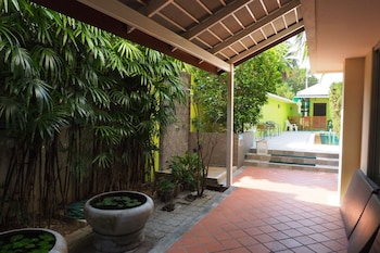 Sakorn Residence And Hotel,Chiang Mai>>Chang Moi,4 star