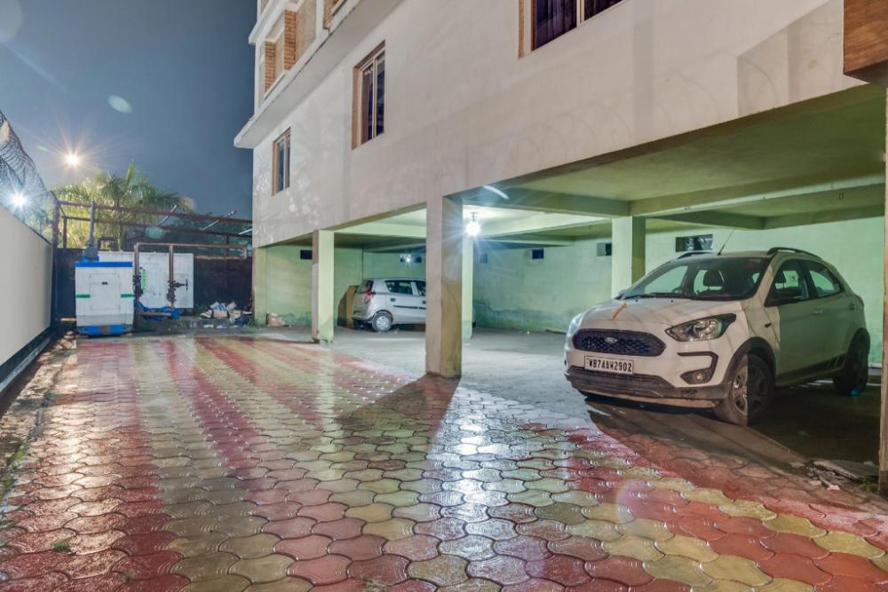 collection o 42886 palm tree lodge