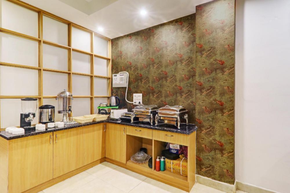 super townhouse oak arvindo park indira nagar formerly rama inn