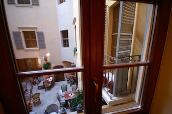hotel kolegiacki