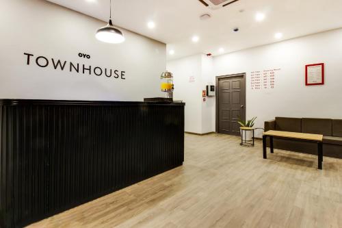 Oyo Townhouse 196 De Alphabet,8,Oyo Townhouse 196 Gudi Malkapur,Hyderabad,3 star