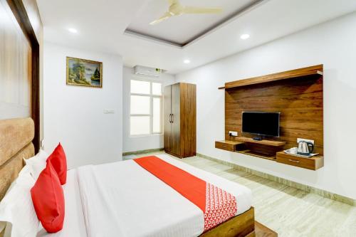 hotel o ratan pacific hotel and party hall