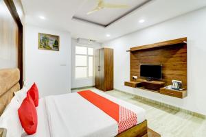 hotel o ratan pacific hotel and party hall