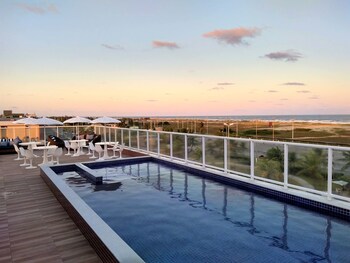 simas praia hotel