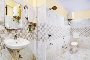 super hotel o hyderabad gate iit bhu