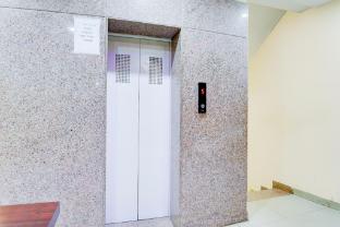 super hotel o hyderabad gate iit bhu