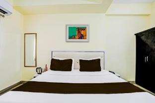 super hotel o hyderabad gate iit bhu