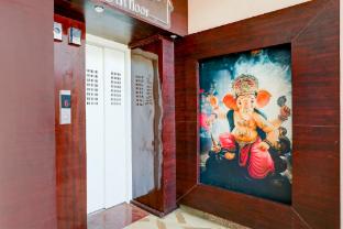 super hotel o hyderabad gate iit bhu