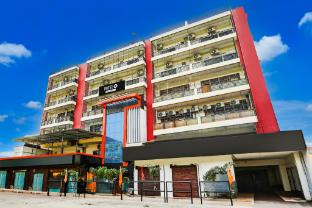 super hotel o hyderabad gate iit bhu