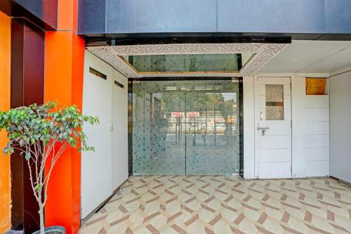 Super Hotel O Hyderabad Gate Iit Bhu,Susuwahi,3 star