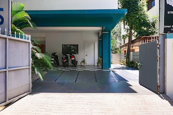 treebo trip aura homes