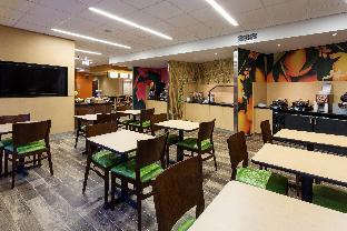 Fairfield Inn & Suites Chicago Downtown/River North,Chicago>>Bedford Park,3 star