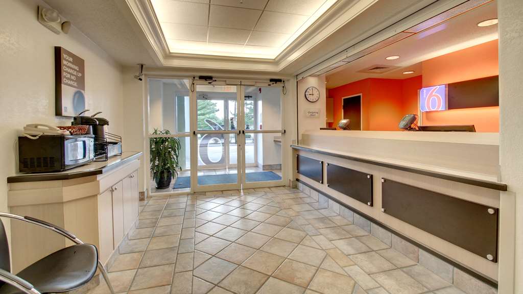 motel 6 springfield il