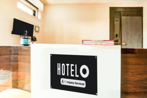 super hotel o hingna road near rachana metro station