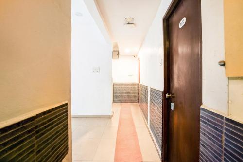 super hotel o hingna road near rachana metro station