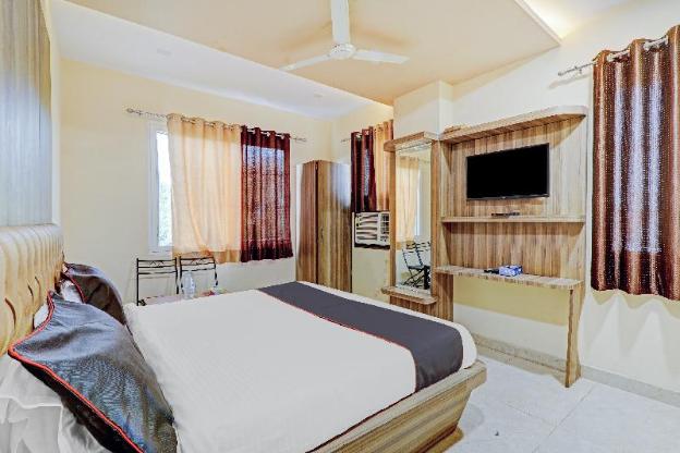 townhouse jayati oasis inn
